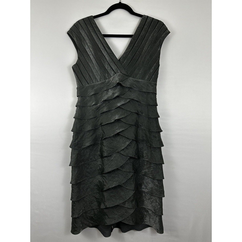 Adrianna Papell Sleeveless Iridescent Shutter Pleat Double V Dress Gray Size‎ 10